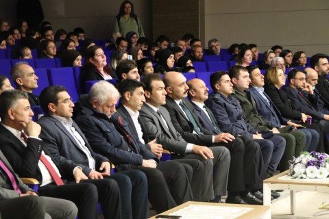 Şarkışla Anadolu Lisesi'nden '12 Mart İstiklal Marşı'nın Kabulü ve Mehmet Akif Ersoy'u Anma' programı.