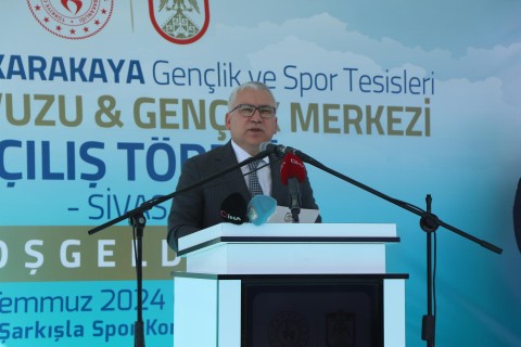 Belediye Başkanımız Kasım Gültekin, "Gençlik Merkezi" açılış törenine katıldı..
