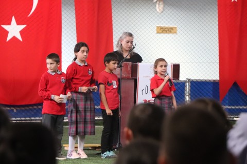 Belediye Başkanımız Kasım Gültekin, lköğretim Haftası Kutlama programına katıldı..